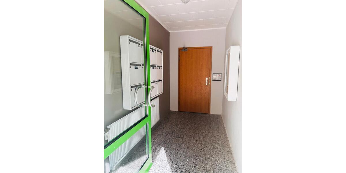 Erdgeschoßwohnung Suhl - 3 Zimmer, 70 m&sup2;, 400&euro; | Angebot:19517504