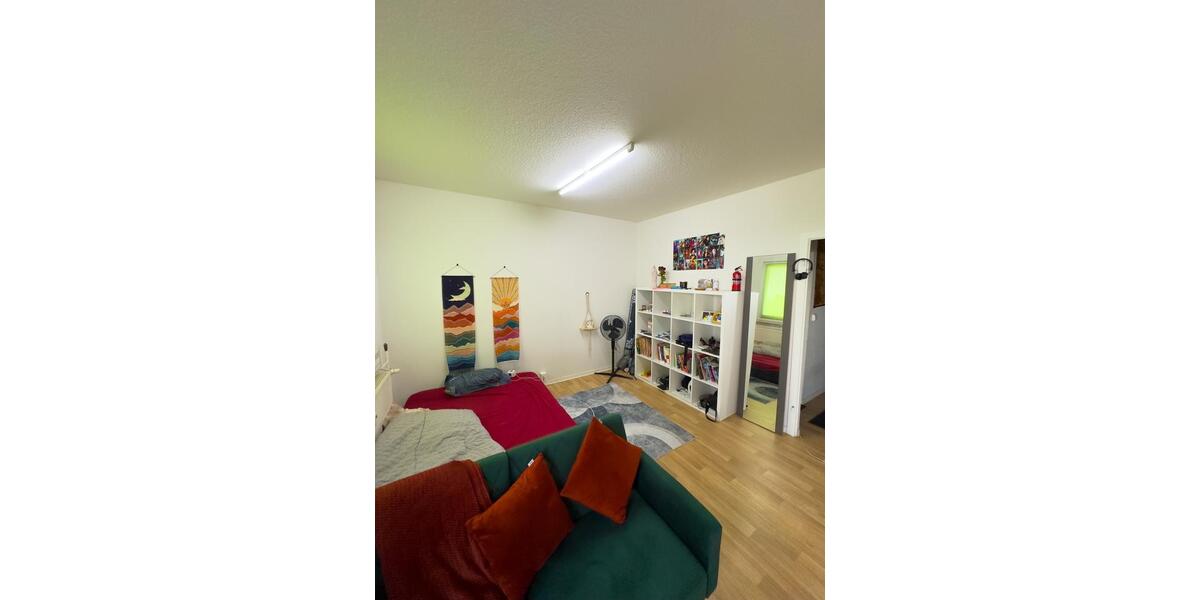 Etagenwohnung Cottbus - 1 Zimmer, 40 m&sup2;, 350&euro; | Angebot:26516536