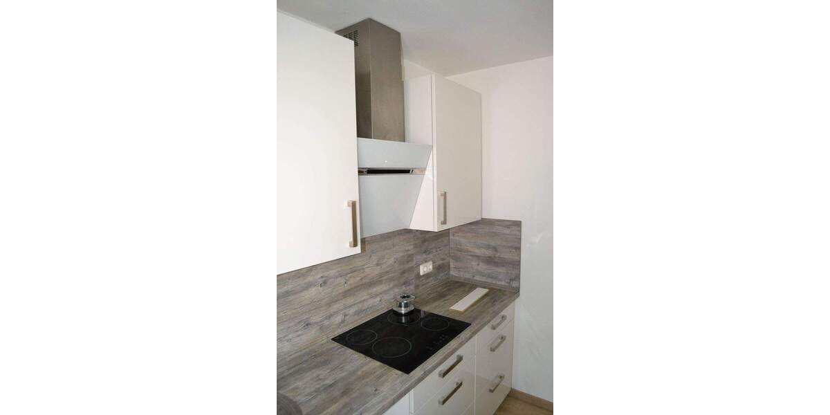 Etagenwohnung Zeitlarn - 2 Zimmer, 65 m&sup2;, 650&euro; | Angebot:25996553