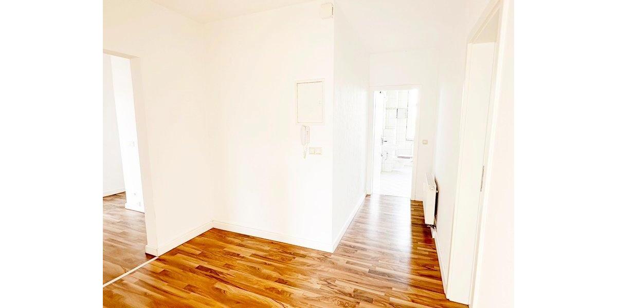 Etagenwohnung Großenhain - 4 Zimmer, 116 m&sup2;, 800&euro; | Angebot:26561426