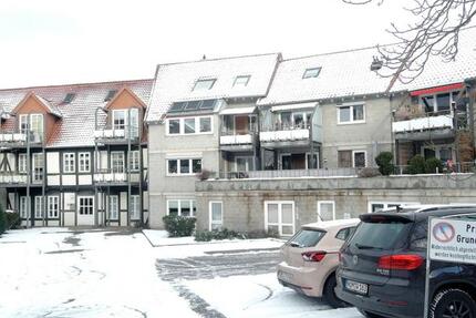 Gepflegte, helle Eigentumswohnung mit Balkon und Tiefgaragenstellplatz in ruhiger Innenstadtlage 3 zimmer