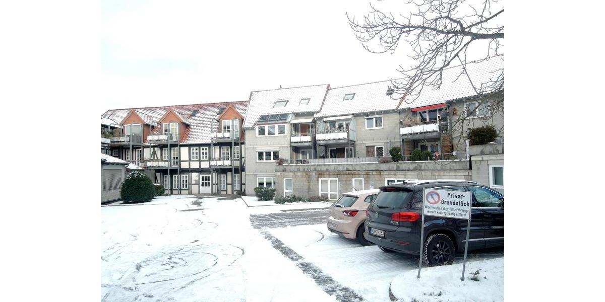 Gepflegte, helle Eigentumswohnung mit Balkon und Tiefgaragenstellplatz in ruhiger Innenstadtlage 3 zimmer
