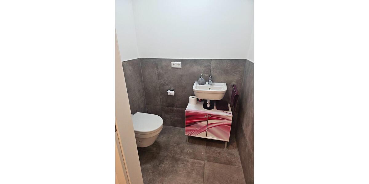 Etagenwohnung Alpen - 2 Zimmer, 65 m&sup2;, 808&euro; | Angebot:25515281