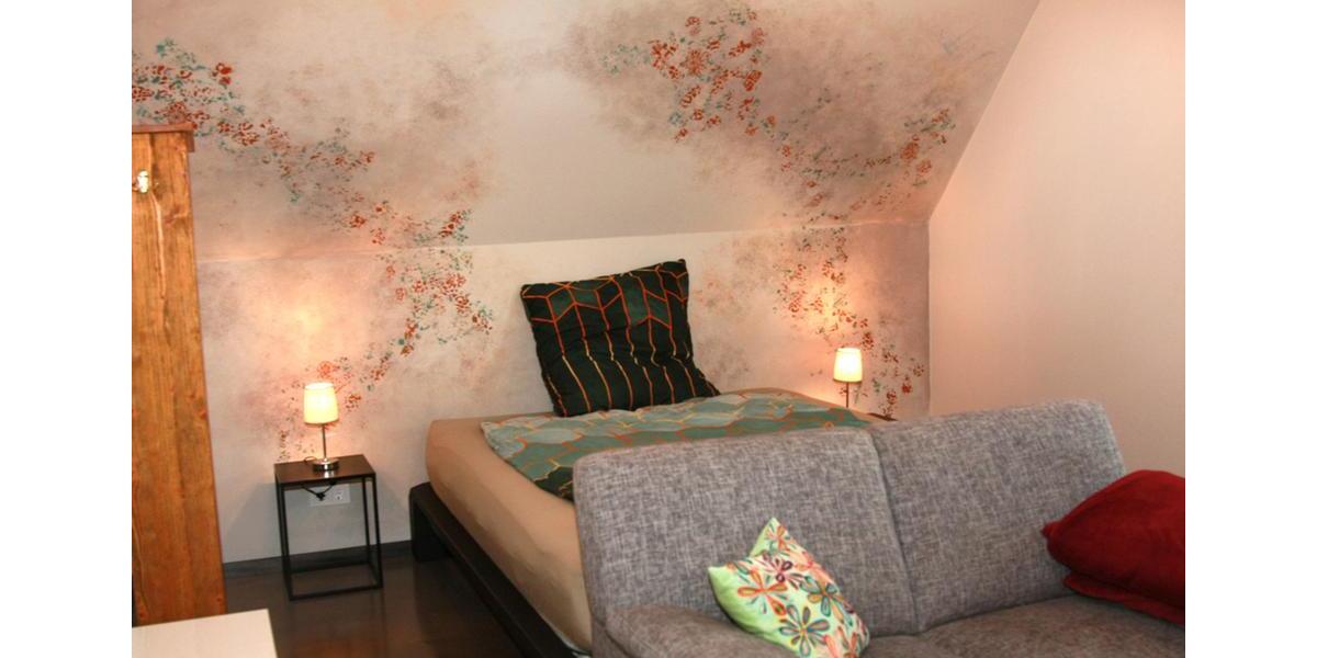 Wohnen auf Zeit Bisingen - 2 Zimmer, 50 m&sup2;, 1.300&euro; | Angebot:26213580