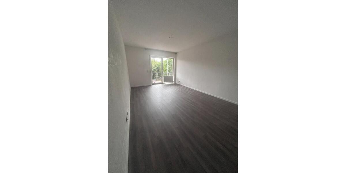 Erdgeschoßwohnung Osthofen - 3 Zimmer, 75 m&sup2;, 975&euro; | Angebot:24868809