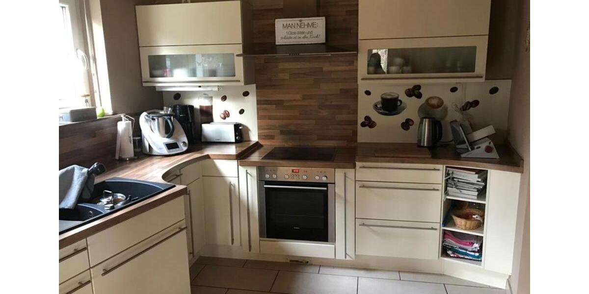 Einfamilienhaus Wabern - 5 Zimmer, 150 m&sup2;, 1.600&euro; | Angebot:25947840