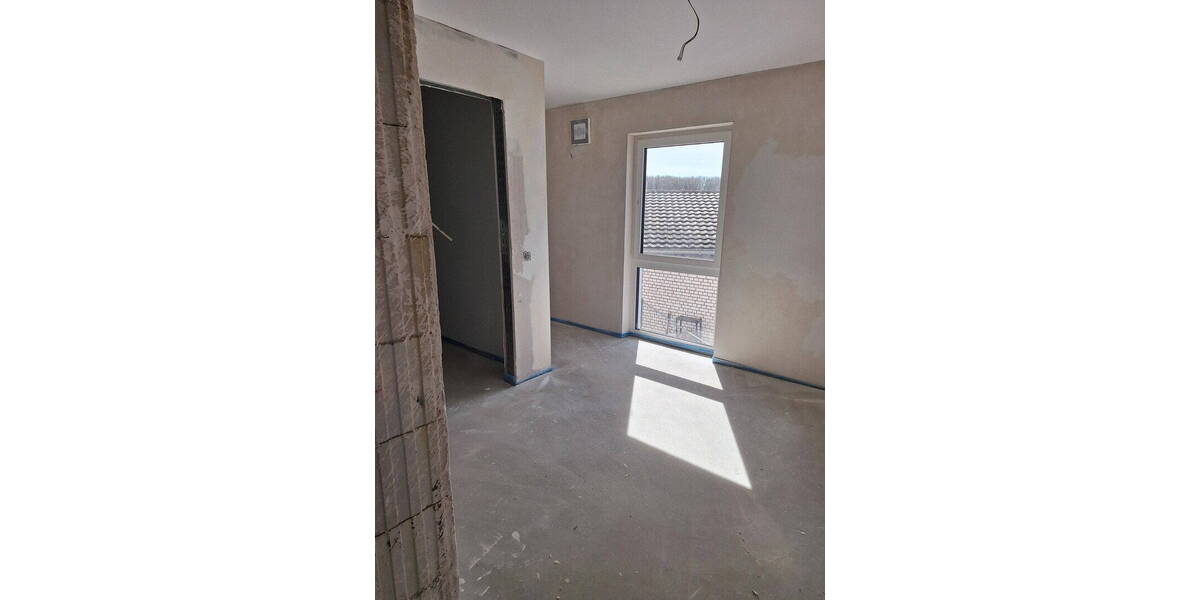 Etagenwohnung Köln Porz Ensen Ensen - 2 Zimmer, 73 m&sup2;, 1.400&euro; | Angebot:26113716