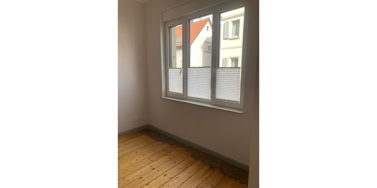 Etagenwohnung Mainz Gonsenheim - 24 Zimmer, 1 m&sup2;, 610&euro; | Angebot:24770582