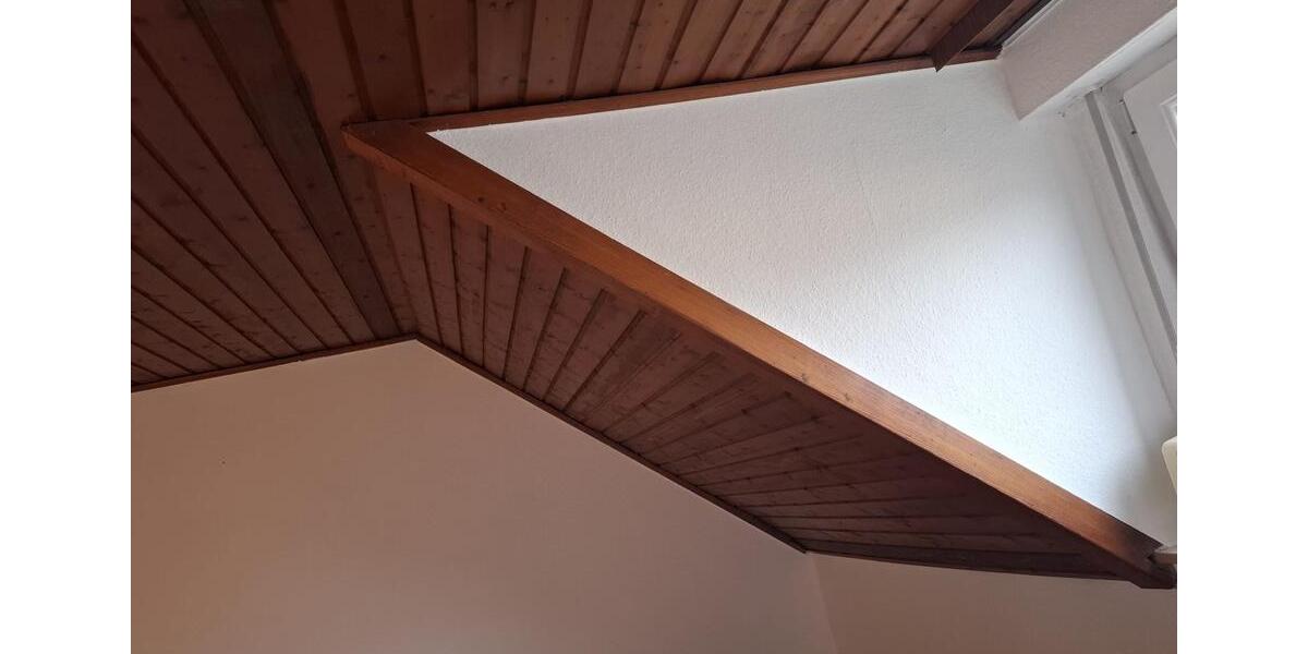 Dachgeschoßwohnung Trier Feyen-Weismark - 2 Zimmer, 37 m&sup2;, 440&euro; | Angebot:25171173