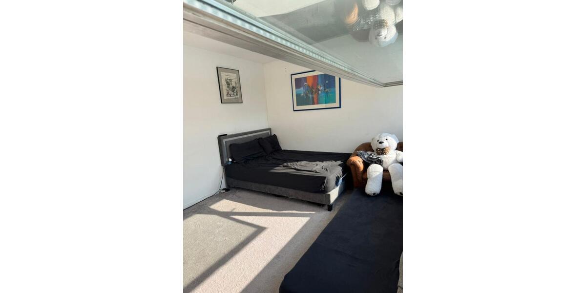 Wohnen auf Zeit Landau in der Pfalz - 5 Zimmer, 16 m&sup2;, 430&euro; | Angebot:26217204