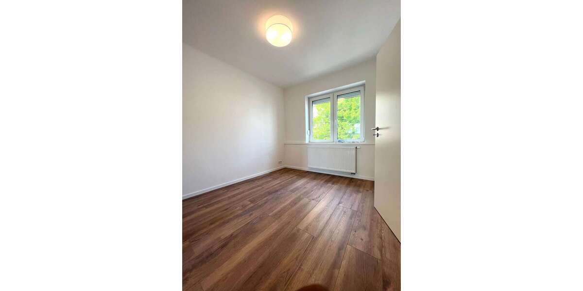 Moderne 4-Zimmer-Wohnung in Ensheim – saniert, hell und ab 01.08. verfügbar - Etagenwohnung Saarbrücken-Halberg Ensheim | Angebot:26986113