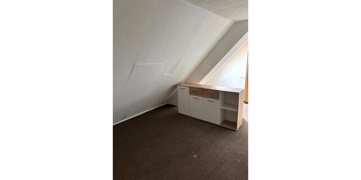 Wohnen auf Zeit Pirmasens - 1 Zimmer, 100 m&sup2;, 420&euro; | Angebot:26050839