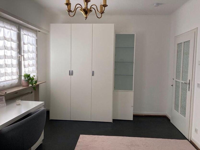 Ruhiges, vollmöbliertes Zimmer in Studenten-WG, Saarbrücken-Roden