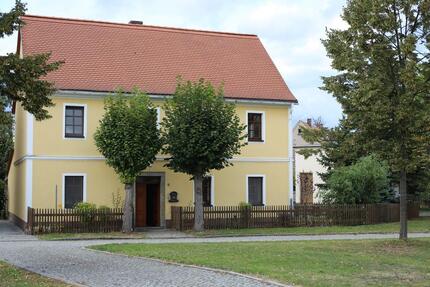 Haus Malschwitz - 5.5 Zimmer, 152 m&sup2;, 890&euro; | Angebot:25583590