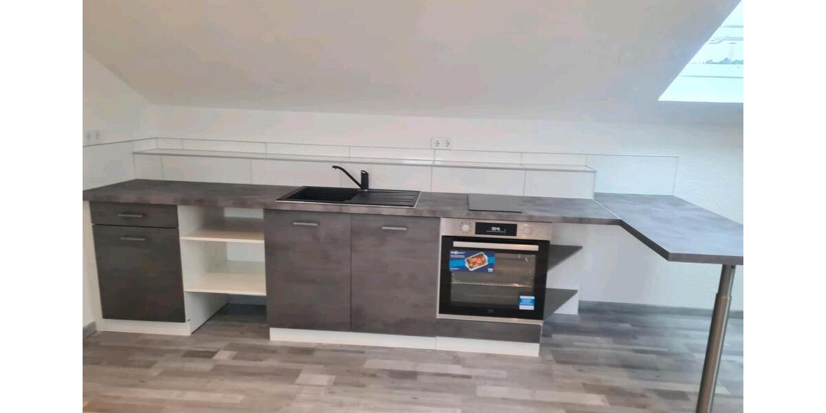 Dachgeschoßwohnung Ilshofen - 2.5 Zimmer, 65 m&sup2;, 850&euro; | Angebot:25148886