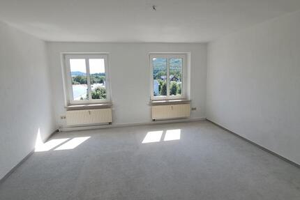 Wohnung Löbau - 3 Zimmer, 65 m&sup2;, 385&euro; | Angebot:21447976