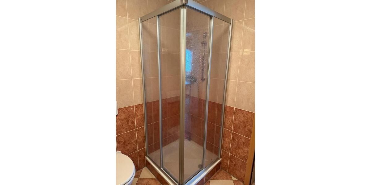 Etagenwohnung Schmölln - 1 Zimmer, 46 m&sup2;, 399&euro; | Angebot:26444477