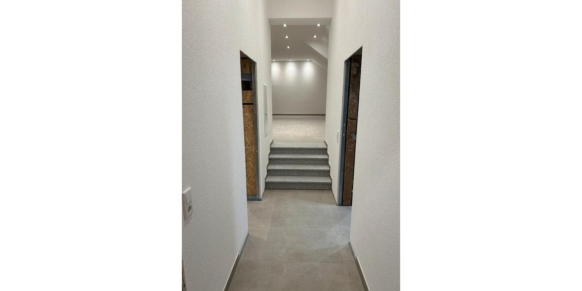 ERSTBEZUG mit Küche: 2 Zi Wohnung 85m² 97944 Boxberg - Schweigern 2 zimmer