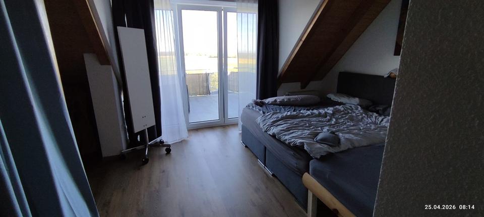 Dachgeschoßwohnung Üchtelhausen - 4 Zimmer, 140 m&sup2;, 900&euro; | Angebot:26506554
