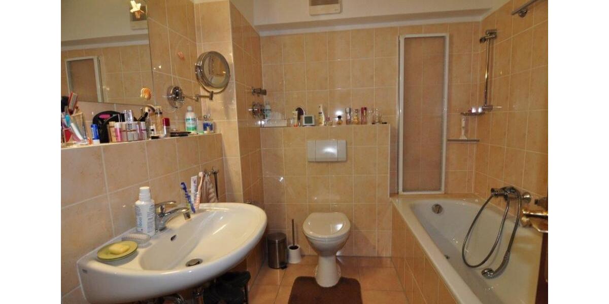 Etagenwohnung Suhl - 1 Zimmer, 34 m&sup2;, 265&euro; | Angebot:24183713