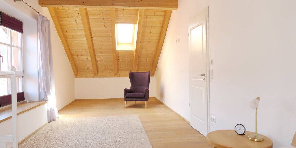 Etagenwohnung Lenggries - 4 Zimmer, 161 m&sup2;, 2.250&euro; | Angebot:26129498