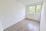Etagenwohnung Gera - 4 Zimmer, 70 m&sup2;, 385&euro; | Angebot:26619936