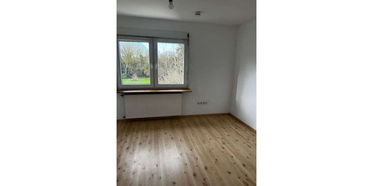 Etagenwohnung Leverkusen Bergisch-Neukirchen Neukirchen - 2 Zimmer, 50 m&sup2;, 610&euro; | Angebot:25972942