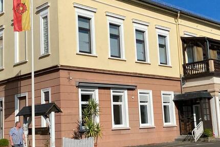 Wohnung Lügde - 3 Zimmer, 115 m&sup2;, 650&euro; | Angebot:26647360