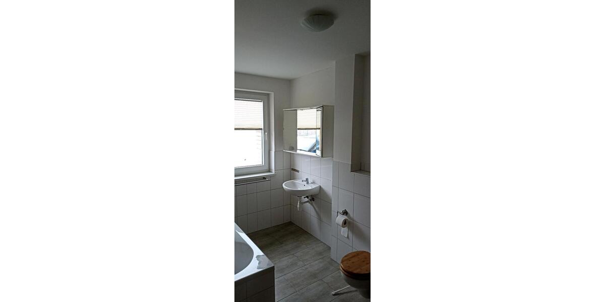 Erdgeschoßwohnung Wolgast - 4 Zimmer, 100 m&sup2;, 1.050&euro; | Angebot:26024906