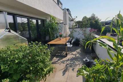 Wohnung zum Mieten in Sulzbach 1.240 € 98.6 m²