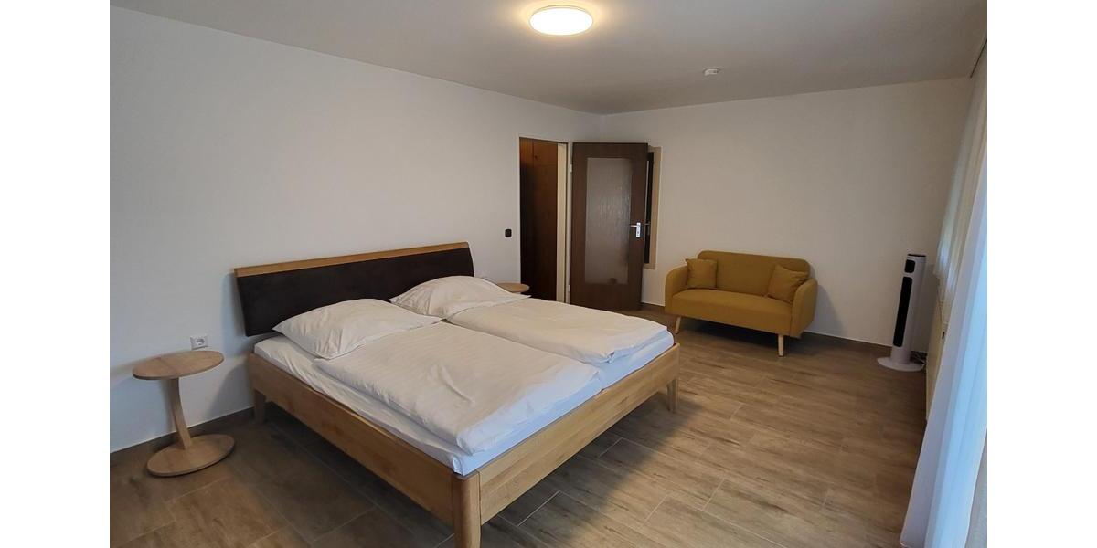 Wohnen auf Zeit Böblingen - 1 Zimmer, 35 m&sup2;, 1.100&euro; | Angebot:26216204