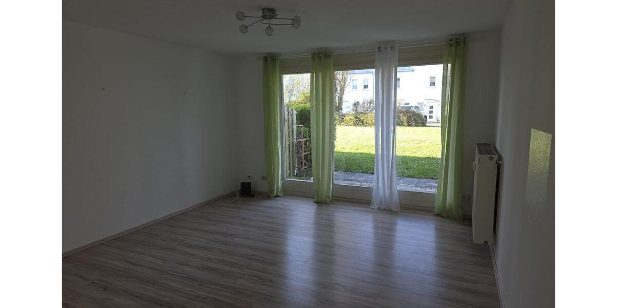Erdgeschoßwohnung Dörfles-Esbach Esbach - 2 Zimmer, 49 m&sup2;, 550&euro; | Angebot:26115396