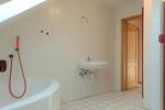 Dachgeschoßwohnung Schlüchtern - 4 Zimmer, 125 m&sup2;, 950&euro; | Angebot:26620839