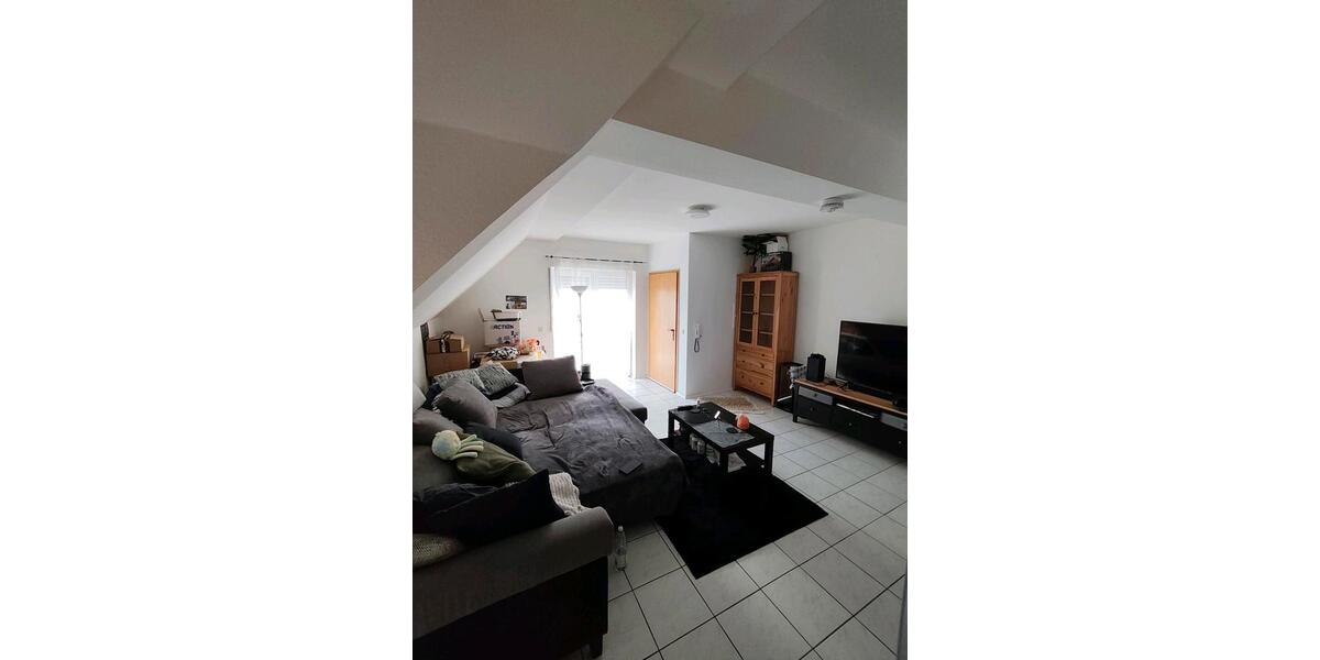 Dachgeschoßwohnung Aßlar - 2 Zimmer, 49 m&sup2;, 610&euro; | Angebot:26214271