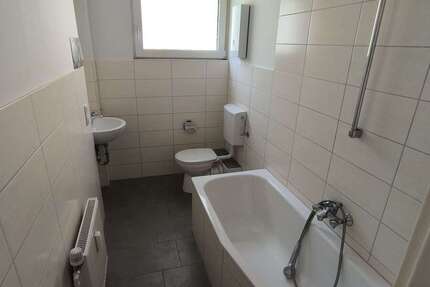 Wohnung zum Mieten in Solingen 247 € 29 m² 1 zimmer
