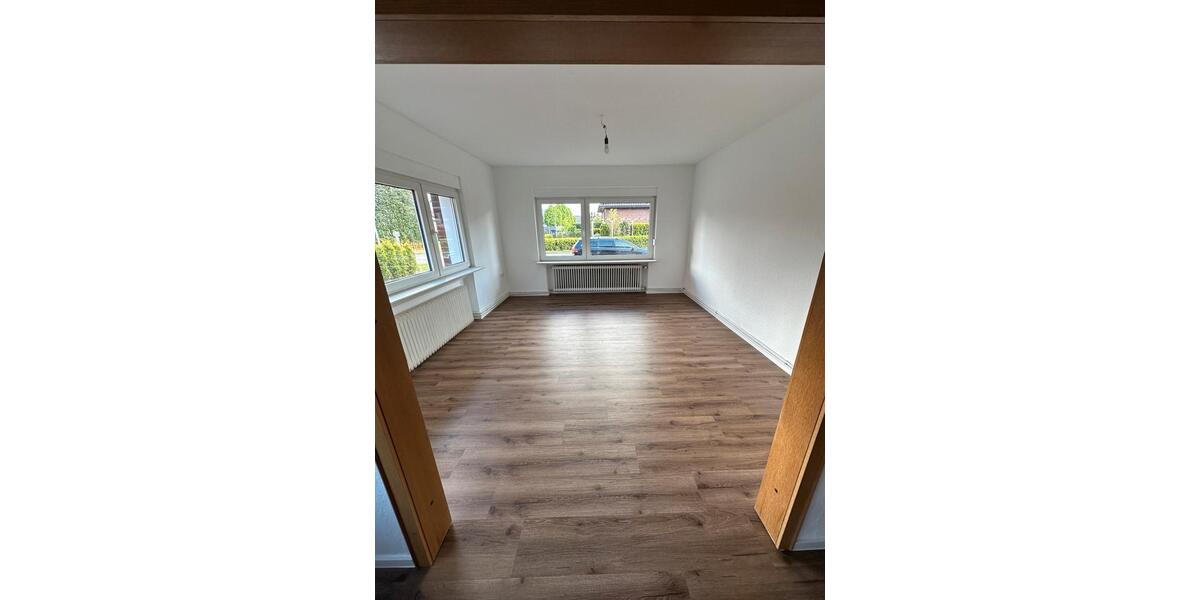 Doppelhaushälfte Saterland - 5 Zimmer, 147 m&sup2;, 1.100&euro; | Angebot:26698293