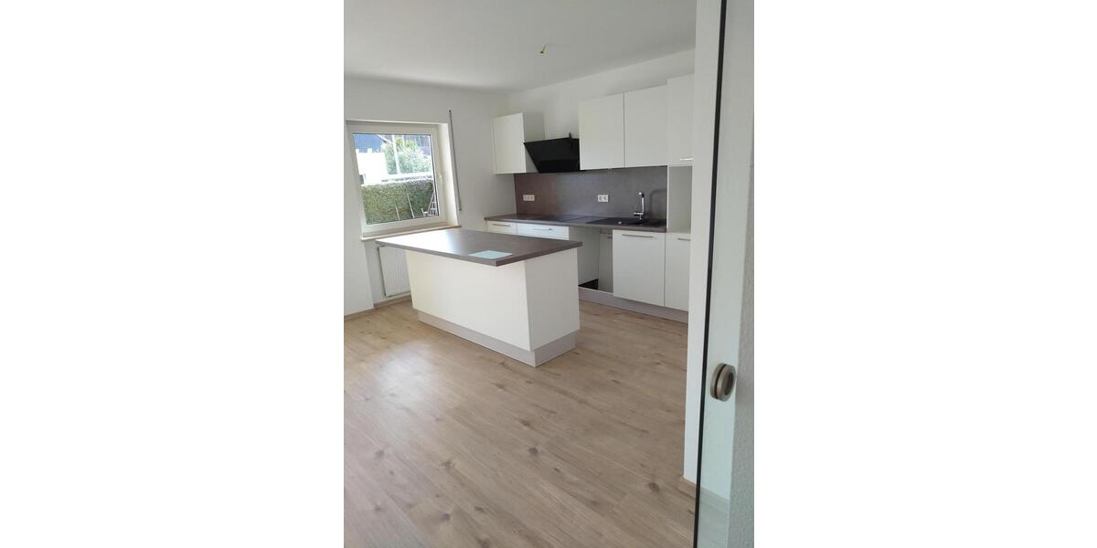 Etagenwohnung Höchstadt an der Aisch - 4 Zimmer, 116 m&sup2;, 1.100&euro; | Angebot:26232816