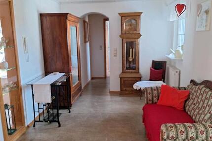 Wohnung Pfullingen - 2.5 Zimmer, 85 m&sup2;, 1.200&euro; | Angebot:25405930