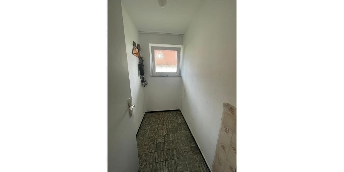 Etagenwohnung Schwäbisch Hall - 4 Zimmer, 105 m&sup2;, 1.100&euro; | Angebot:24473737