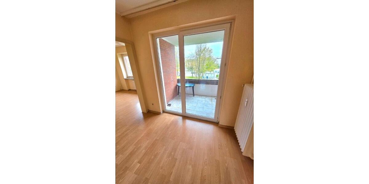 Etagenwohnung Husum - 3 Zimmer, 78 m&sup2;, 881&euro; | Angebot:26515668