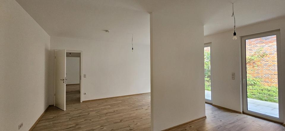 Etagenwohnung Oranienburg - 3 Zimmer, 82 m&sup2;, 1.435&euro; | Angebot:22942775