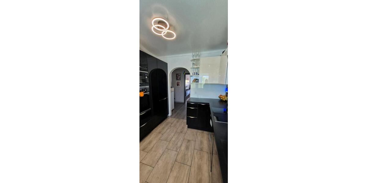 Etagenwohnung Offenburg Elgersweier - 3 Zimmer, 80 m&sup2;, 1.200&euro; | Angebot:26587048