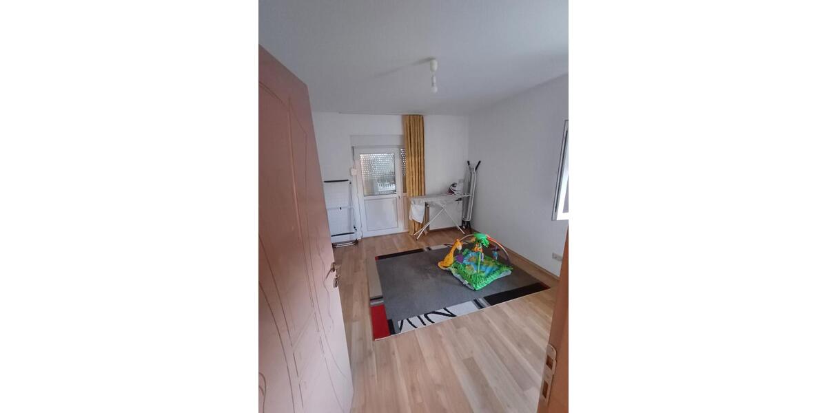 Etagenwohnung Binzen - 3 Zimmer, 96 m&sup2;, 1.200&euro; | Angebot:24476838
