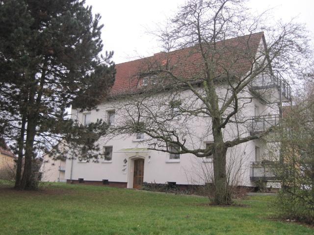 Dachgeschoßwohnung Petersberg - 2 Zimmer, 36 m&sup2;, 409&euro; | Angebot:26657705