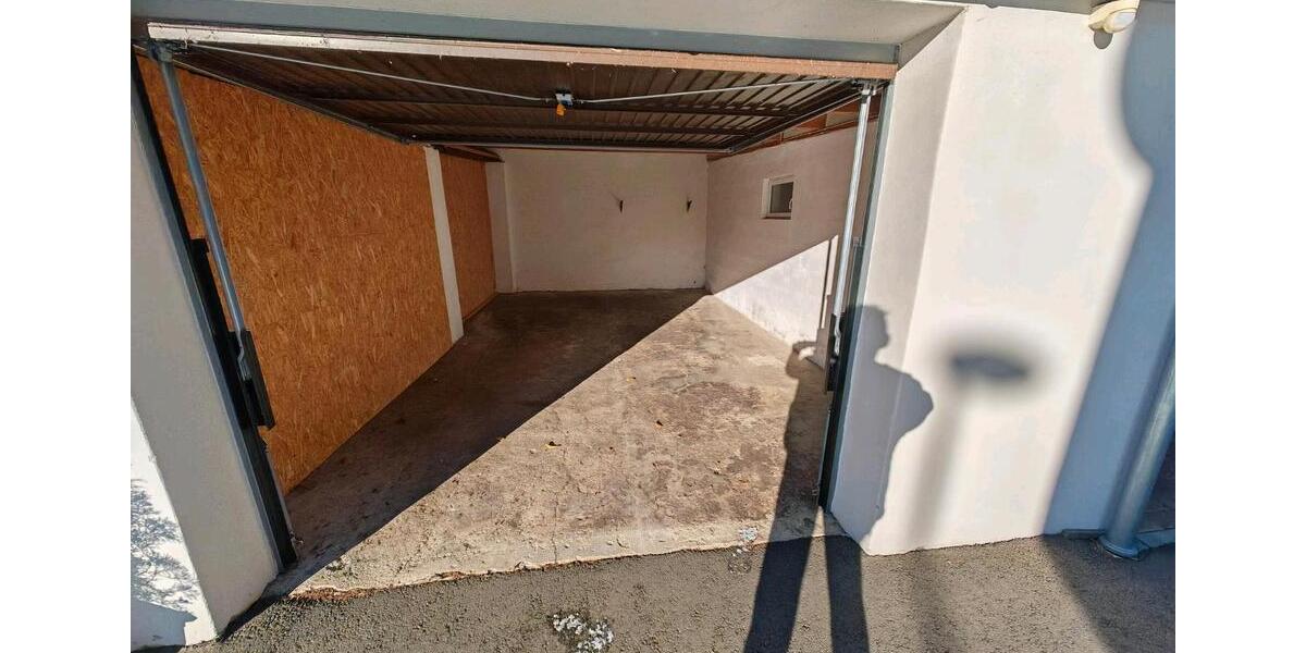 Dachgeschoßwohnung Leisnig - 3 Zimmer, 90 m&sup2;, 590&euro; | Angebot:24421120