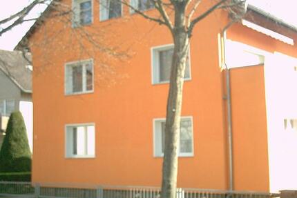 Wohnung Königslutter am Elm - 3 Zimmer, 90 m&sup2;, 550&euro; | Angebot:24651148