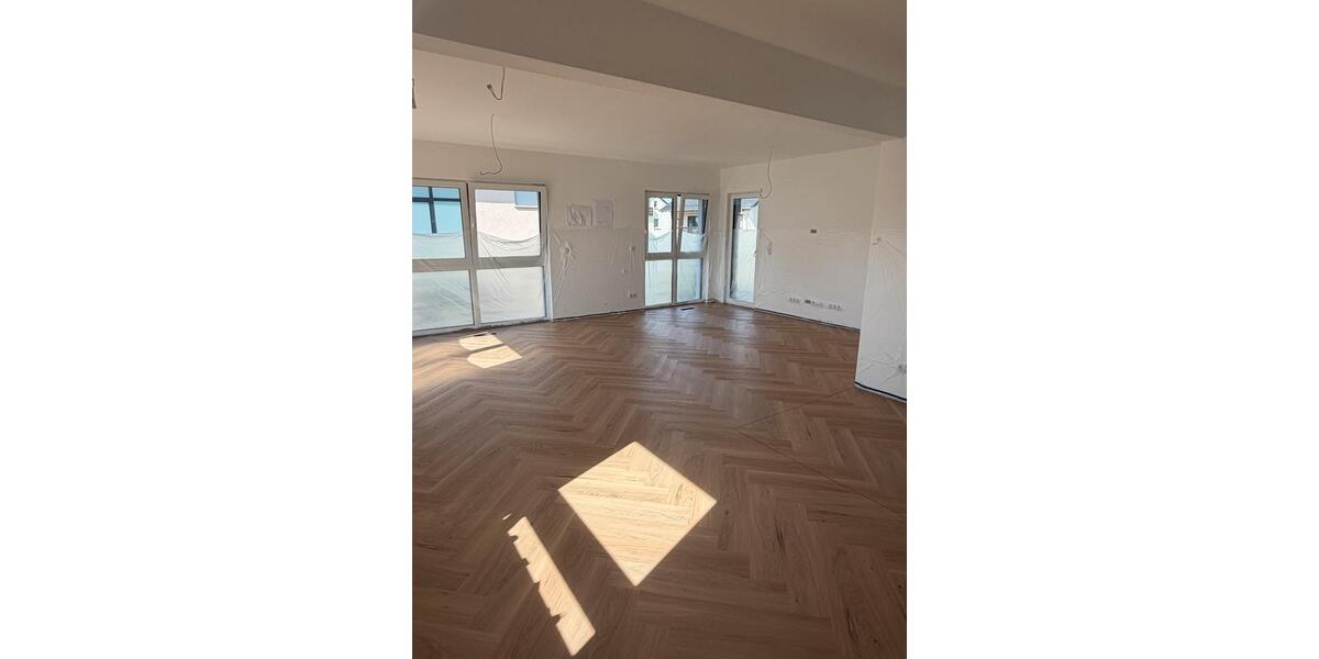 Erdgeschoßwohnung Großostheim - 4 Zimmer, 97 m&sup2;, 1.650&euro; | Angebot:24617367
