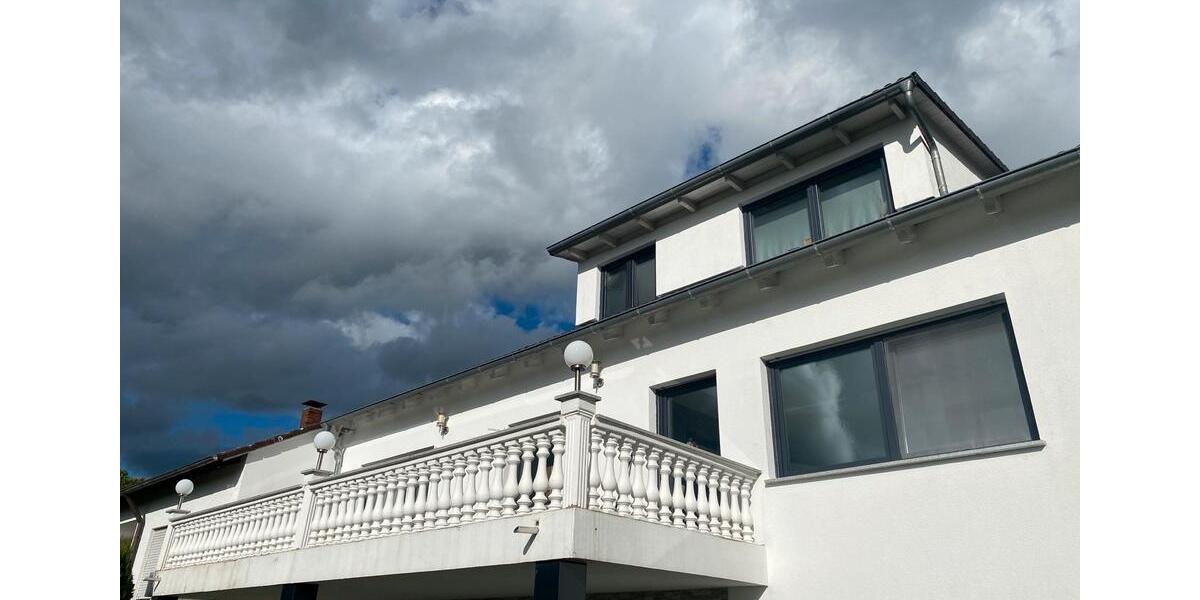 Dachgeschoßwohnung Weingarten - 3 Zimmer, 66 m&sup2;, 1.500&euro; | Angebot:25656037