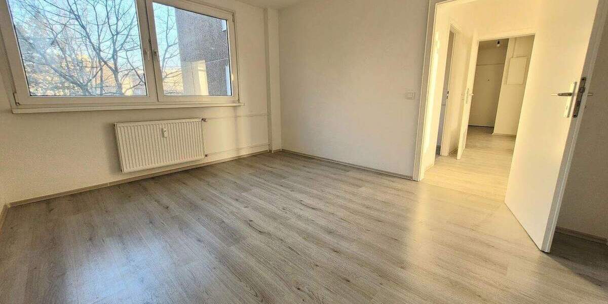 Renovierte 3-Zimmer-Wohnung mit Balkon! 3 zimmer