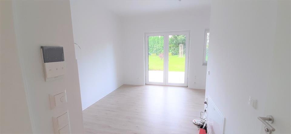 Etagenwohnung Ebersbach-Neugersdorf Neugersdorf - 1 Zimmer, 32 m&sup2;, 315&euro; | Angebot:25646206